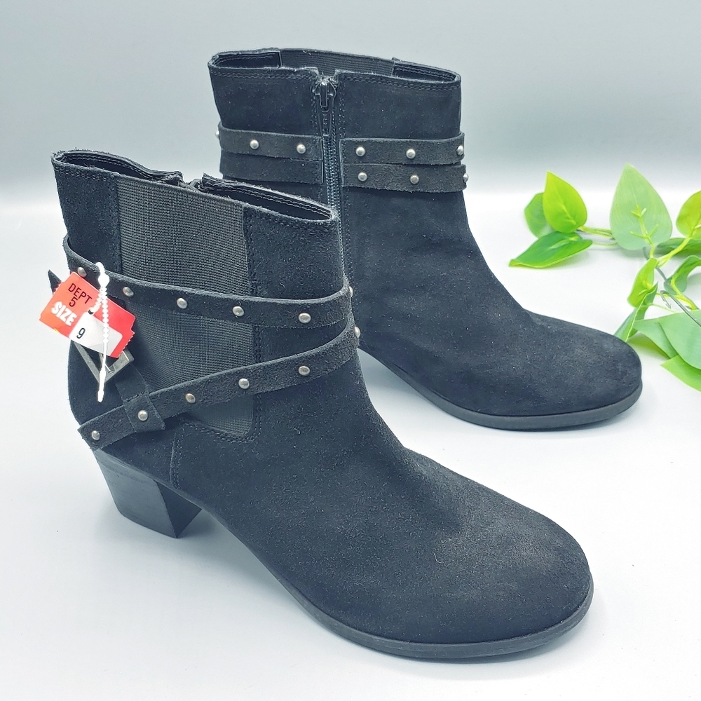 NEW - Matisse Studded Strap Suede Booties 9M